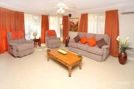 Property photo of 25 Teasel Crescent Forest Lake QLD 4078