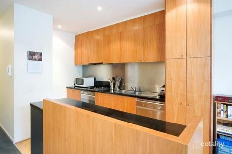 Property photo of 9/1 Domville Avenue Hawthorn VIC 3122