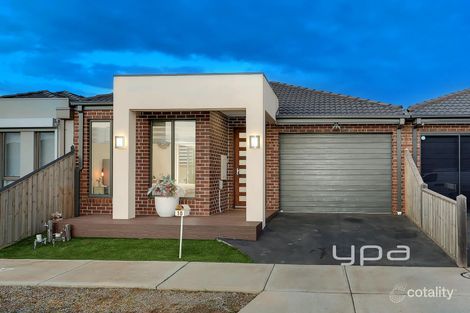 Property photo of 10 Chambly Drive Mickleham VIC 3064