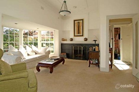 Property photo of 19 Celia Street Glen Iris VIC 3146