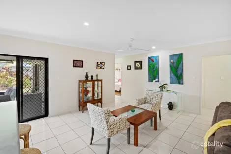 Property photo of 9 Murrinda Gardens Trinity Park QLD 4879