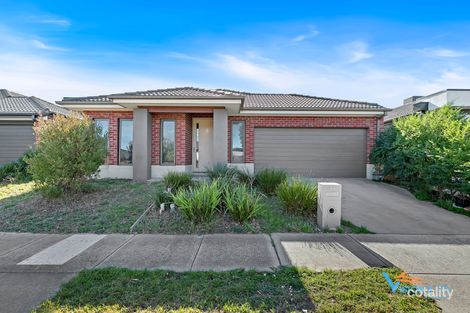 Property photo of 20 Aldergrove Parade Mickleham VIC 3064