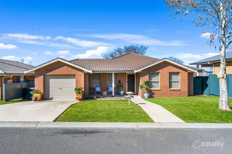 Property photo of 27 The Patio Hillvue NSW 2340