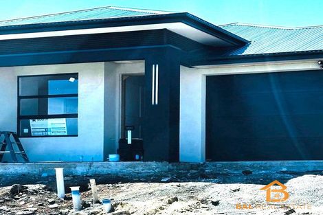 11 Liali Ave, Truganina, VIC 3029