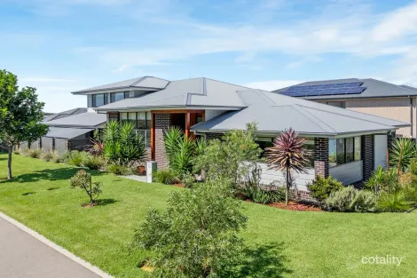 13 Windsurf Cct, Fern Bay, NSW 2295