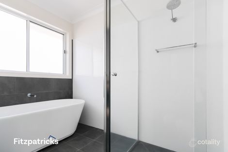 Property photo of 8 Darcy Drive Boorooma NSW 2650