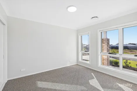 Property photo of 16 Margaret Lane Caerleon NSW 2850