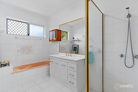 Property photo of 4 McFarlane Drive Kanimbla QLD 4870