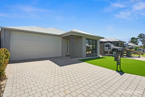 Property photo of 17 Stithians Avenue Aveley WA 6069