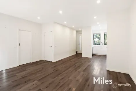 Property photo of 12 Arnold Avenue Heidelberg Heights VIC 3081