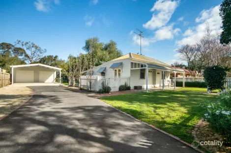 Property photo of 40 Napier Street Inverleigh VIC 3321