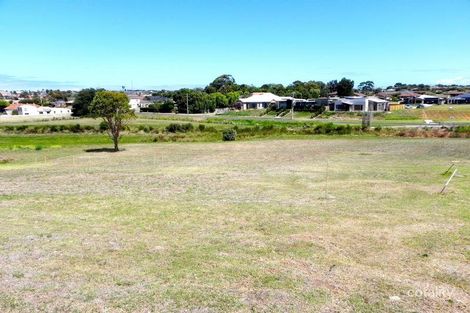 Property photo of 14 Chenoweth Court Warrnambool VIC 3280