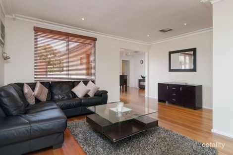 Property photo of 48 Rolloway Rise Chirnside Park VIC 3116