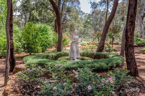 Property photo of 1755 Warrigal Way Chidlow WA 6556