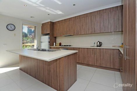 Property photo of 2/90 Mount View Road Lalor VIC 3075