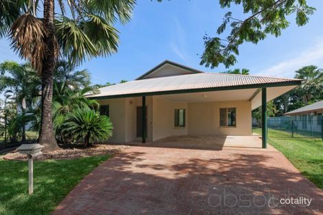 2 Sherringham Cres, Durack, NT 0830