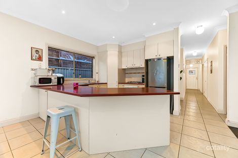 Property photo of 57 Hartland Circuit Pakenham VIC 3810