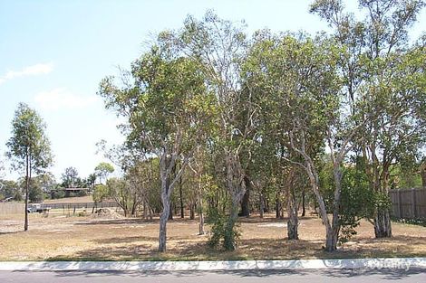 16 Glen Appin Dr, Avoca, QLD 4670