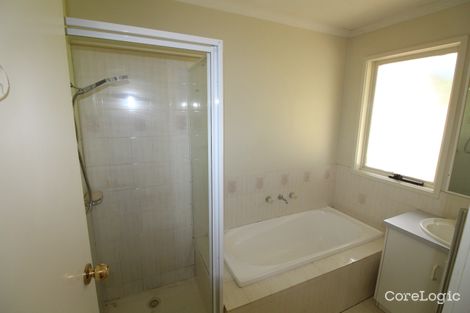 Property photo of 7 McMurray Crescent Hoppers Crossing VIC 3029