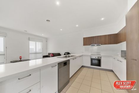 Property photo of 29 Hayman Street Berwick VIC 3806