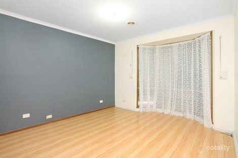 Property photo of 2 St Lawrence Close Werribee VIC 3030
