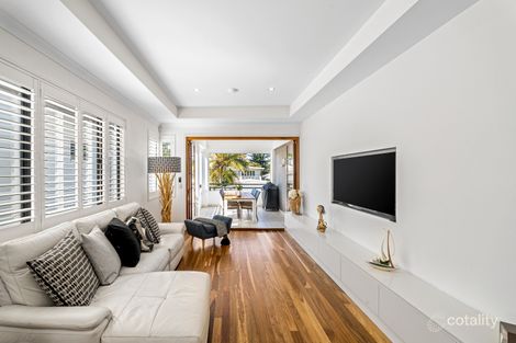 Property photo of 2/21 Venice Street Mermaid Beach QLD 4218