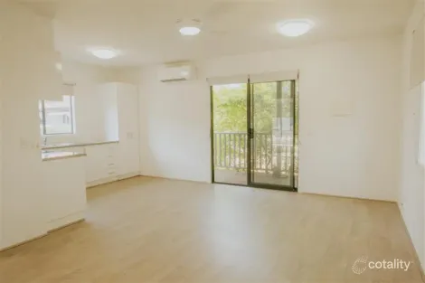 Property photo of 3 Swan Street Margate QLD 4019