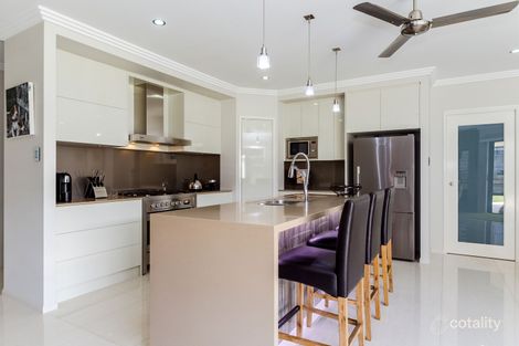 Property photo of 3 Lavender Boulevard Kirkwood QLD 4680