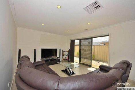 Property photo of 2/1 Harness Court Truganina VIC 3029