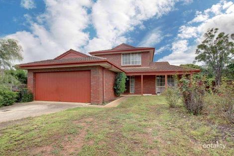 2 Helder Ct, Melton West, VIC 3337