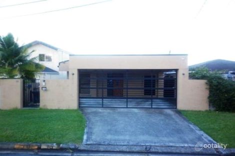 10 Graham St, Southport, QLD 4215