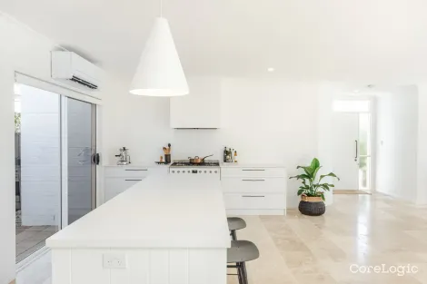 Property photo of 5 The Parkway Yamba NSW 2464