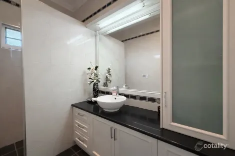 Property photo of 11 Fourth Street Home Hill QLD 4806