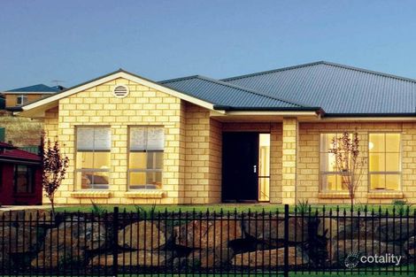 7 Hindmarsh St, Seaford Heights, SA 5169