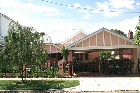 25 Third Ave, Kensington, WA 6151