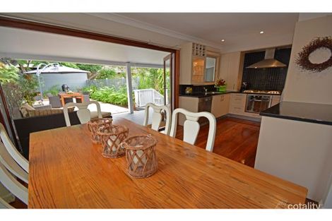 Property photo of 16 Suncroft Street Mount Gravatt QLD 4122