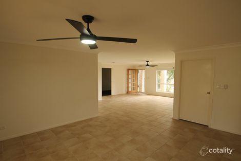 Property photo of 3 Deiter Court Edens Landing QLD 4207