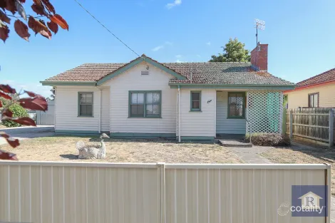 Property photo of 8 Johnstone Crescent Colac VIC 3250