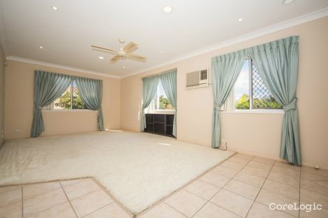 Property photo of 2/13 Jannie Court Labrador QLD 4215