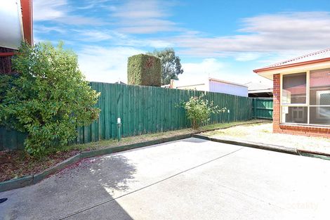 Property photo of 1/90 Prince Of Wales Avenue Mill Park VIC 3082