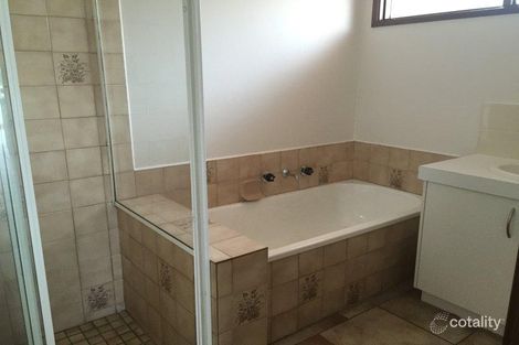 Property photo of 8 Strzelecki Court Cranbourne North VIC 3977