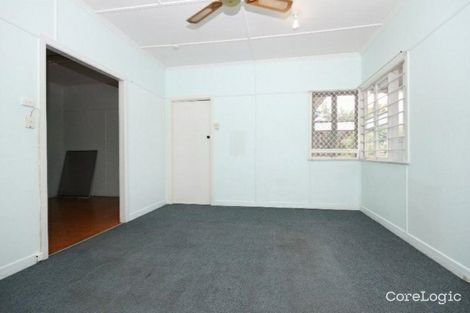 Property photo of 39 Idolwood Street Eastern Heights QLD 4305