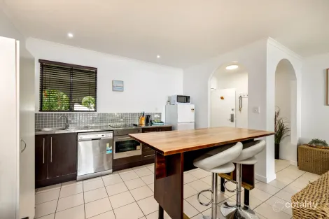 Property photo of 6/81-85 Cedar Road Palm Cove QLD 4879