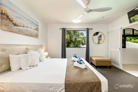 Property photo of 6/81-85 Cedar Road Palm Cove QLD 4879