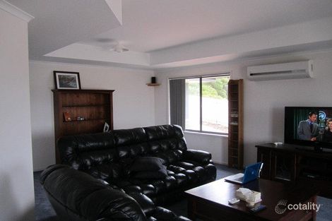 Property photo of 13 Ekers Court Mount Compass SA 5210