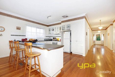 Property photo of 9 Lanaghan Avenue Caroline Springs VIC 3023