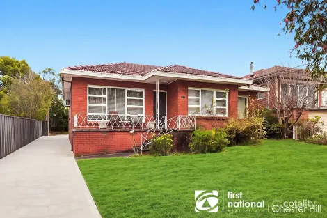 4 Carnegie Rd, Chester Hill, NSW 2162
