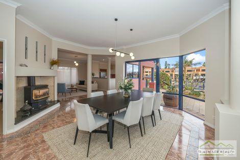 Property photo of 3 Clarecastle Retreat Mindarie WA 6030