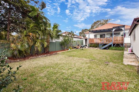 20a Woodlands Ave, Lugarno, NSW 2210
