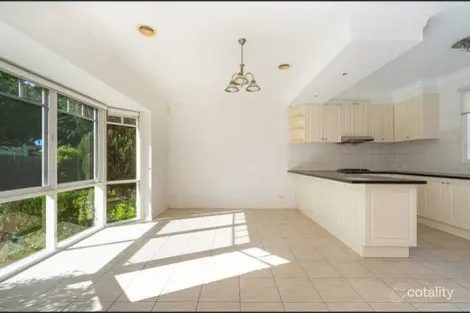 Property photo of 2/38 Kintore Crescent Box Hill VIC 3128